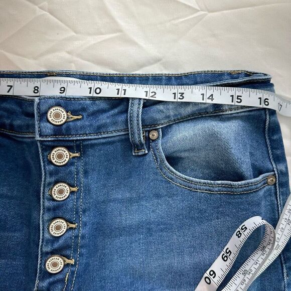 KanCan Peyton High Rise Button Fly Flare Jeans Women’s 31” Distressed Raw Hem - Picture 7 of 12